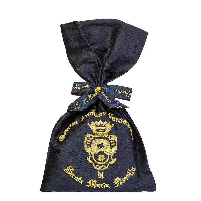 Potpourri Blue Silk Sachet | Santa Maria Novella | Aedes.com